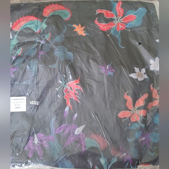 Vans Mixed Board Shorts *NWT* - Picture 6 of 6